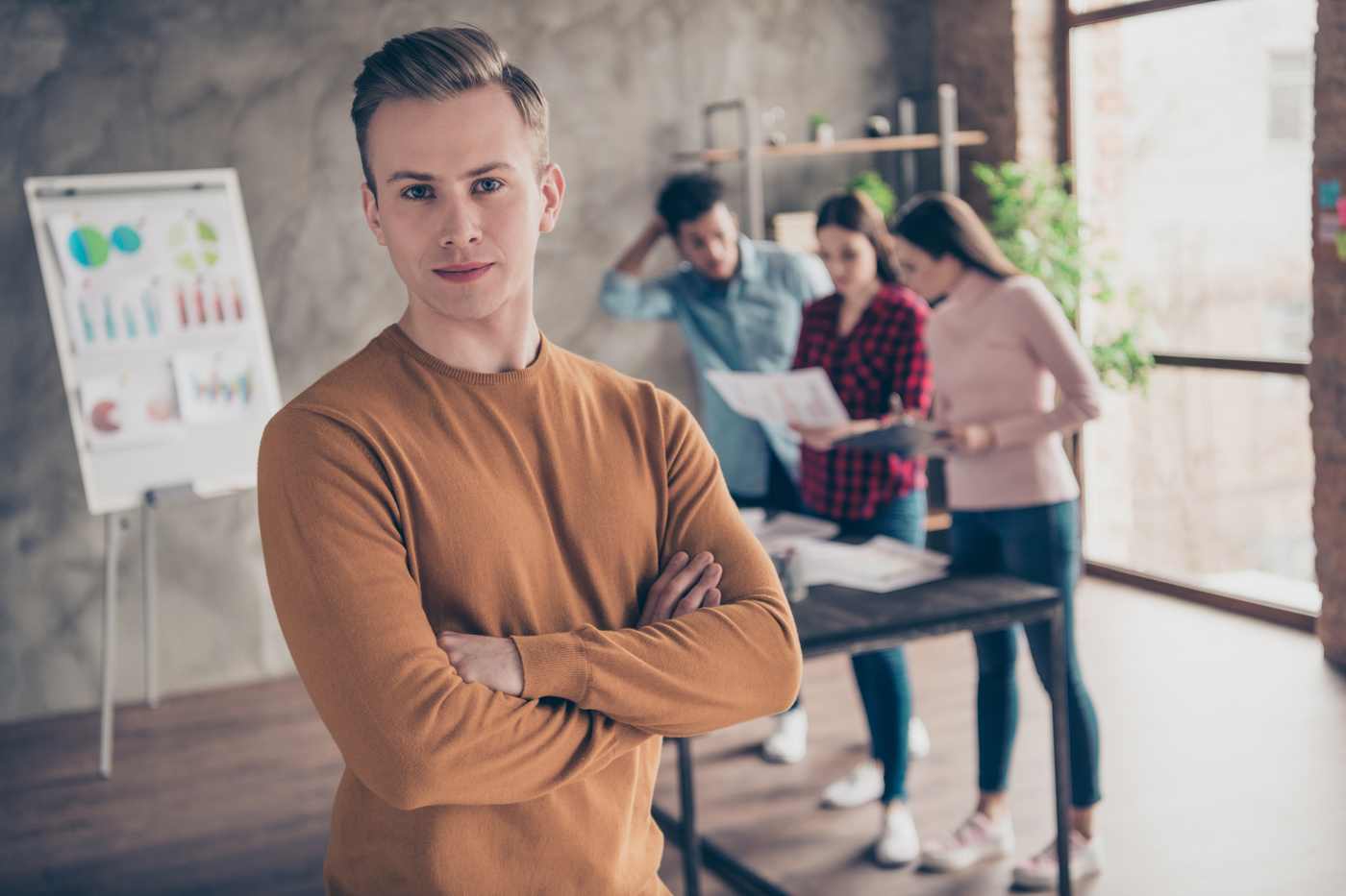 Marketingassistenten bei der Planung einer Marketing-Kampagne
